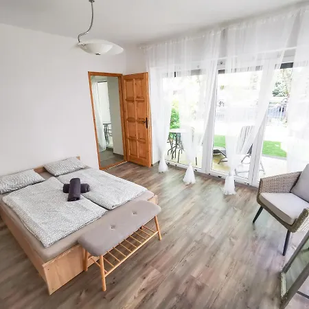 Petőfi Sétány Panzió Appartement