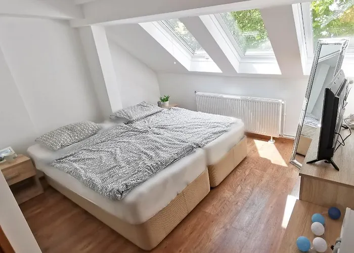 Petőfi Sétány Panzió Appartamento Siófok