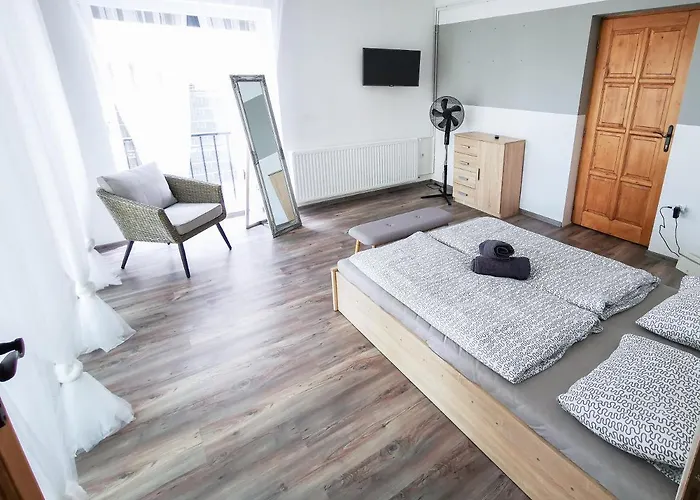 Petőfi Sétány Panzió *